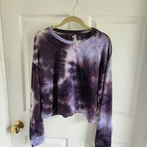 NWT Purple and White Cropped Tie-Dye Sweatshirt Sz Large